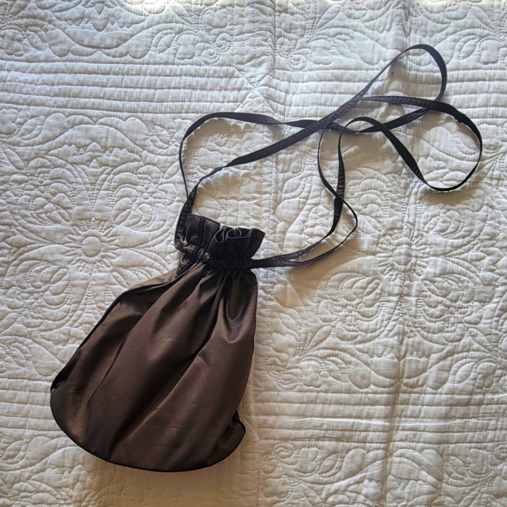 vintage bronze sackables 90s y2ks bucket bag